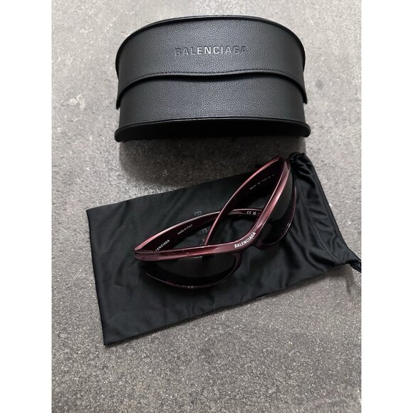 Balenciaga Dynamo Geometrical Sunglasses in Burgundy
